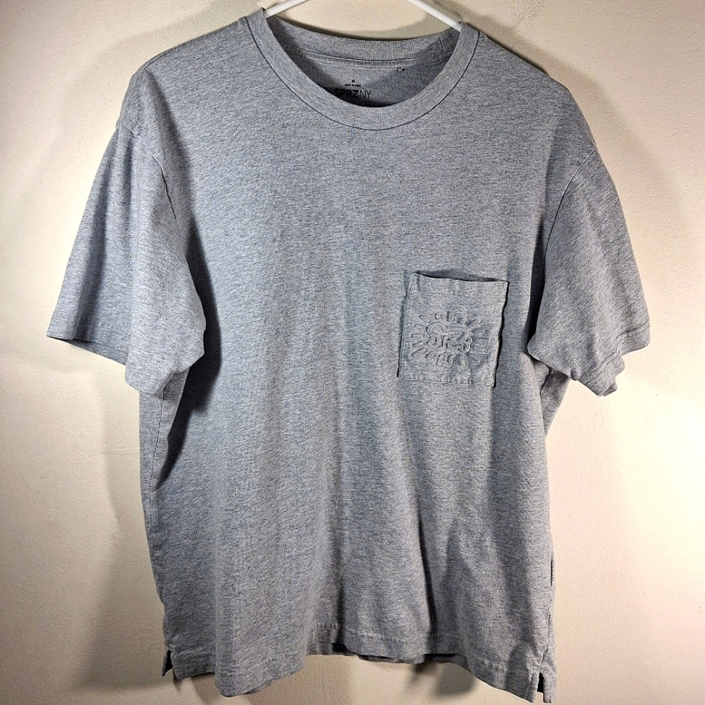 SPRZNY MoMa Gray Keith Haring Crawling Baby Short Sleeve Pocket Tee Size M